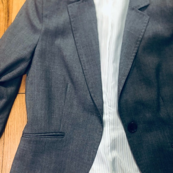 Grey suit jacket - Picture 3 of 3